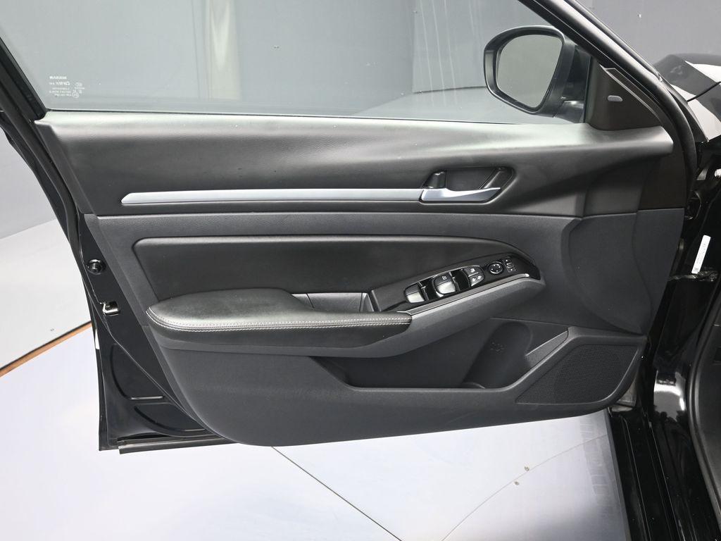used 2023 Nissan Altima car, priced at $18,000
