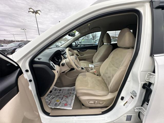 used 2014 Nissan Rogue car, priced at $10,000