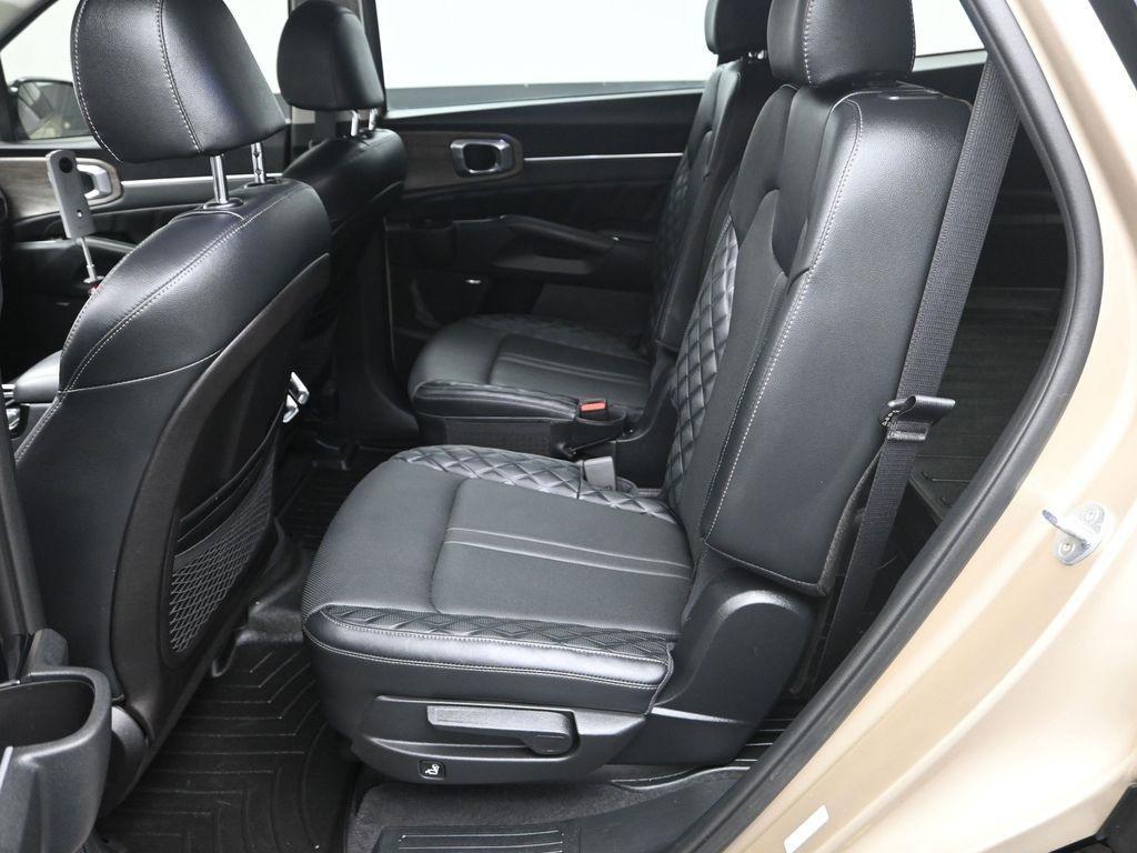 used 2021 Kia Sorento car, priced at $21,000