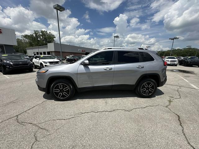 used 2018 Jeep Cherokee car, priced at $14,000