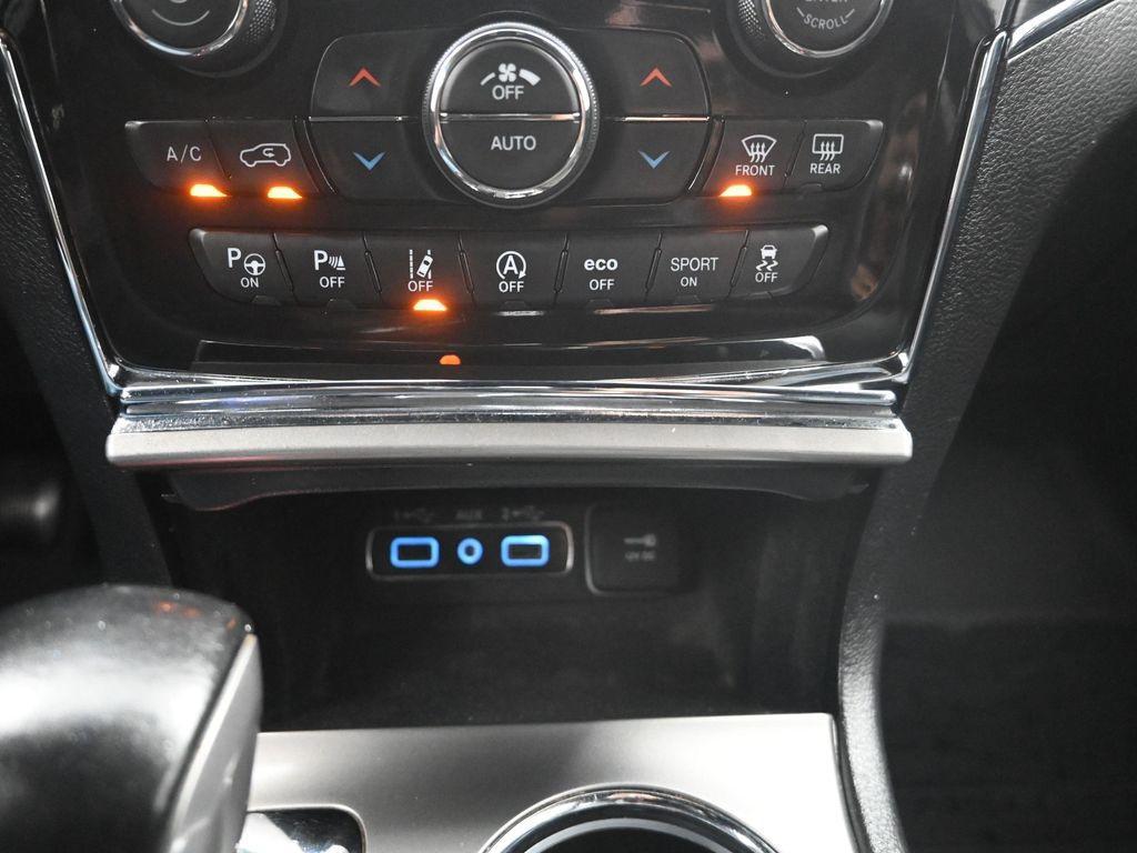 used 2021 Jeep Grand Cherokee car, priced at $19,000