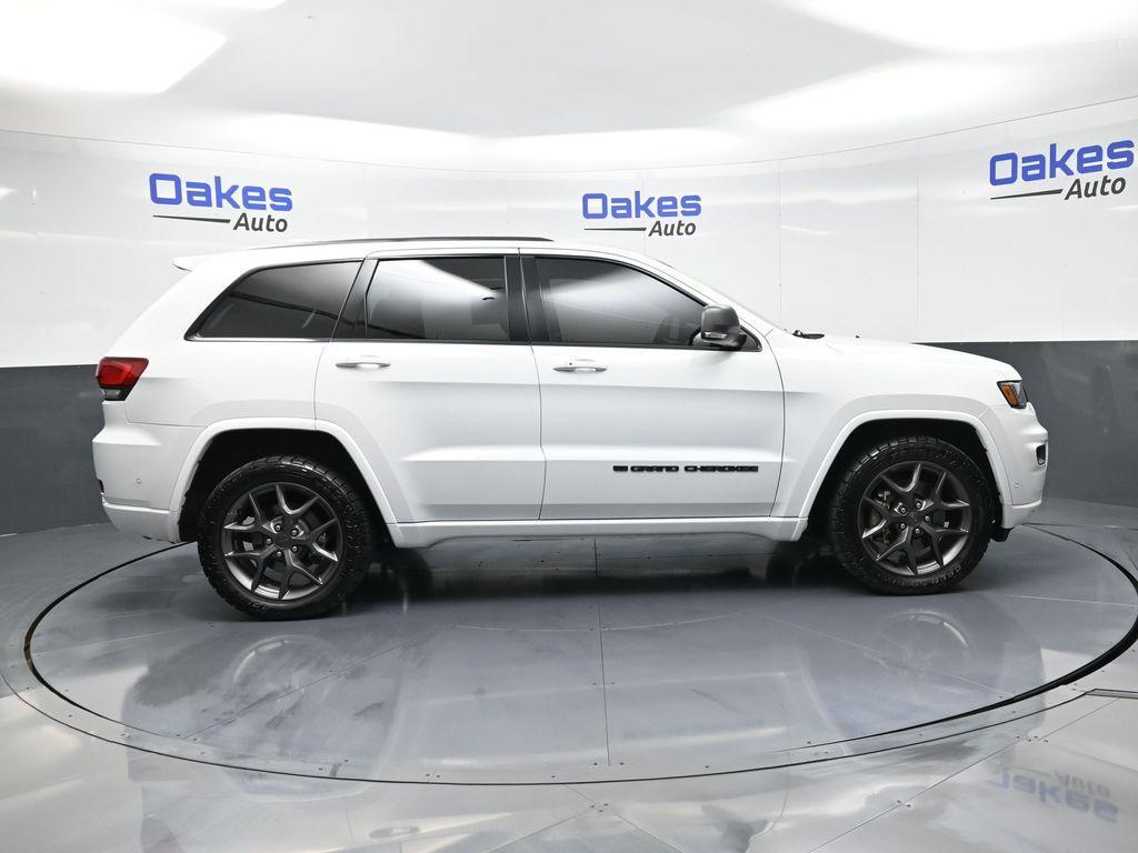 used 2021 Jeep Grand Cherokee car, priced at $19,000