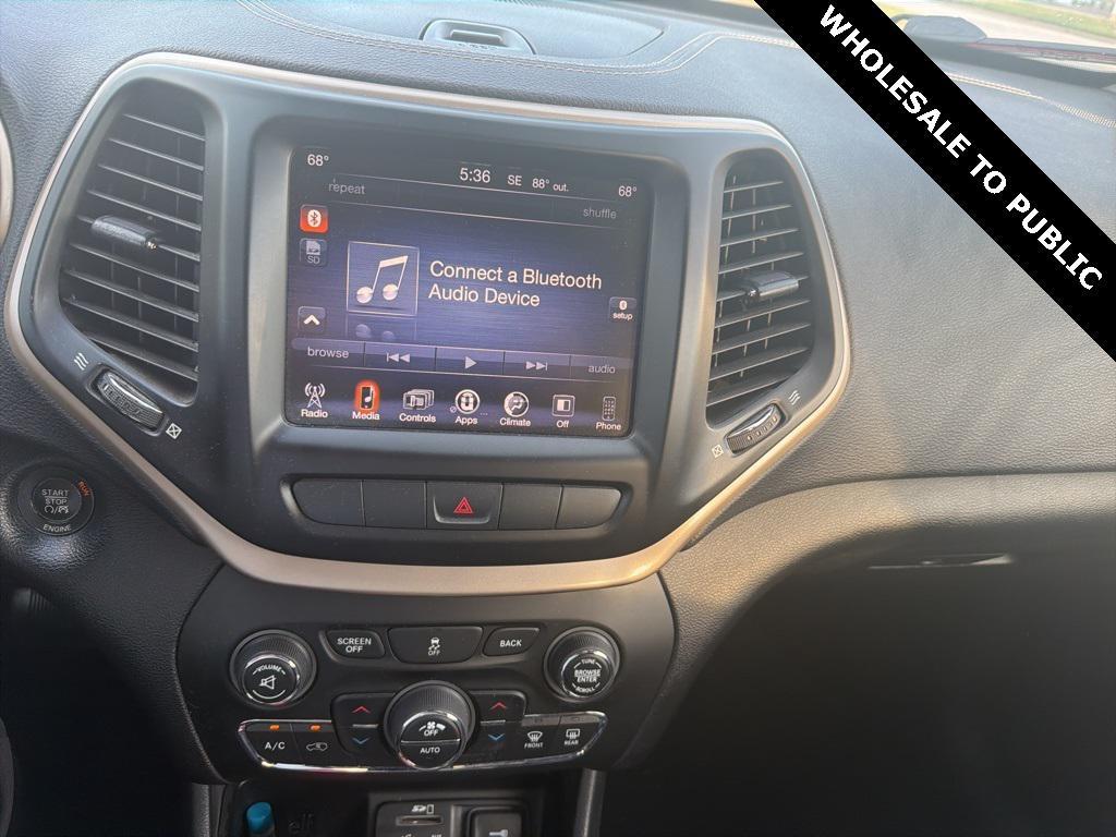used 2014 Jeep Cherokee car, priced at $7,000