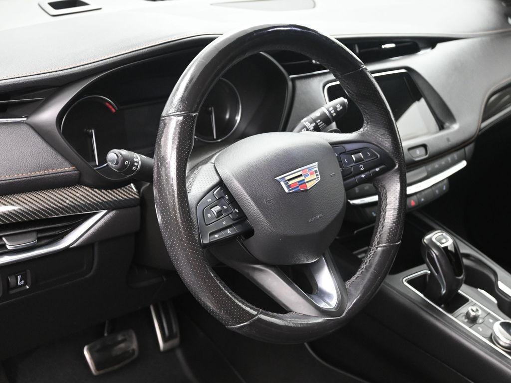 used 2019 Cadillac XT4 car, priced at $20,000