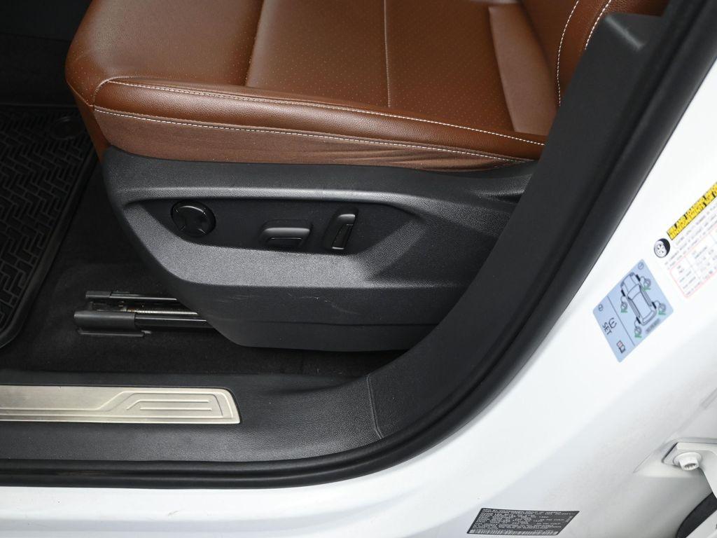 used 2021 Volkswagen Atlas car, priced at $23,500