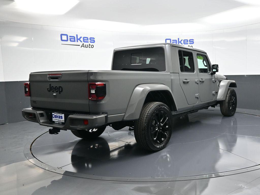 used 2023 Jeep Gladiator car, priced at $38,000