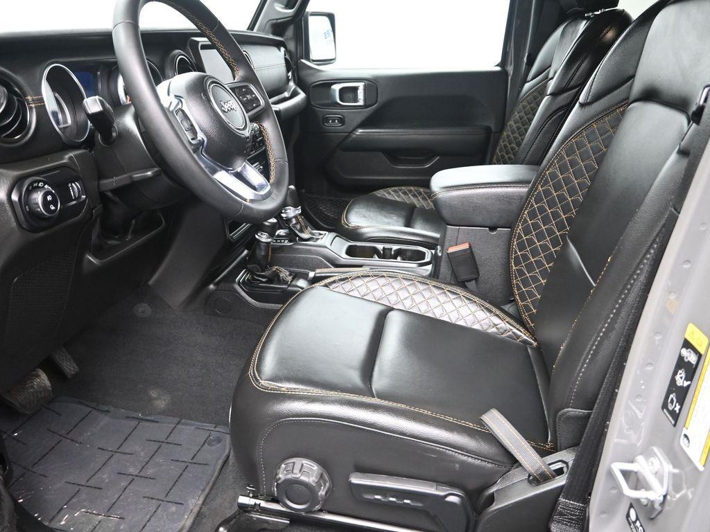 used 2023 Jeep Gladiator car, priced at $38,000