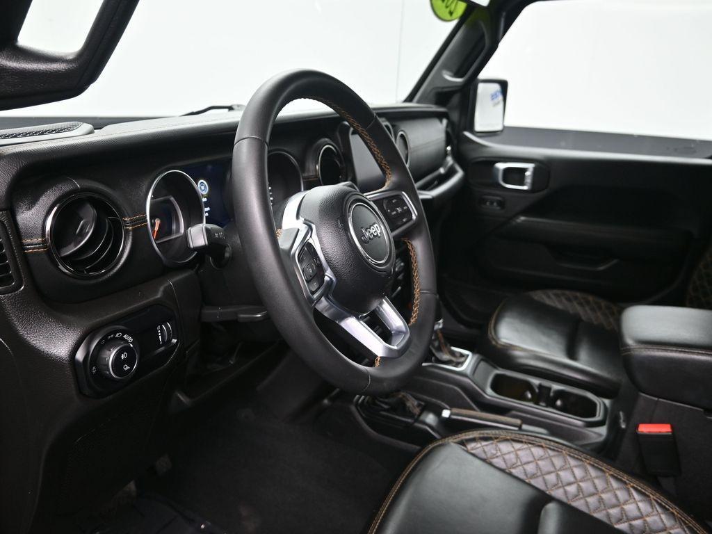 used 2023 Jeep Gladiator car, priced at $38,000