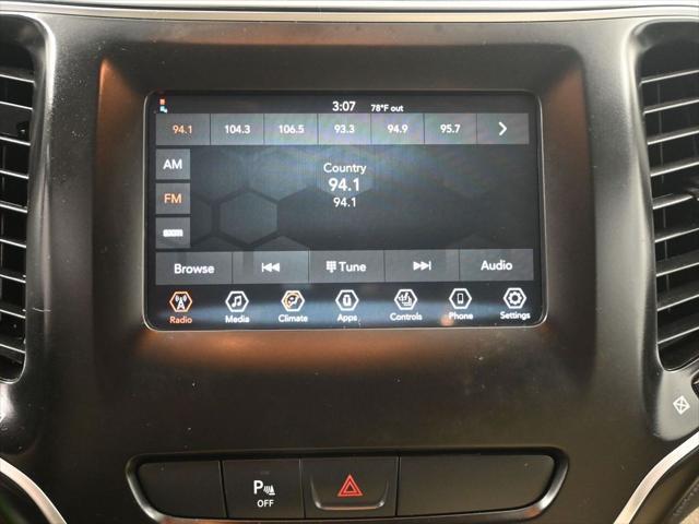 used 2019 Jeep Cherokee car, priced at $13,000