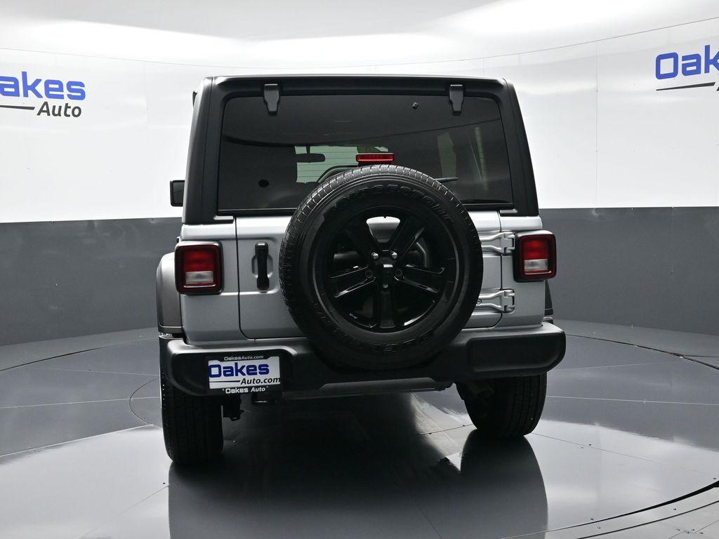 used 2022 Jeep Wrangler Unlimited car, priced at $31,000