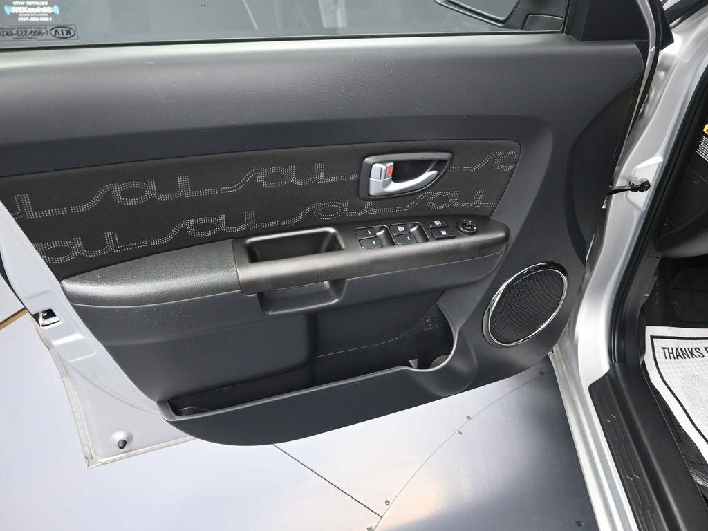used 2013 Kia Soul car, priced at $9,900