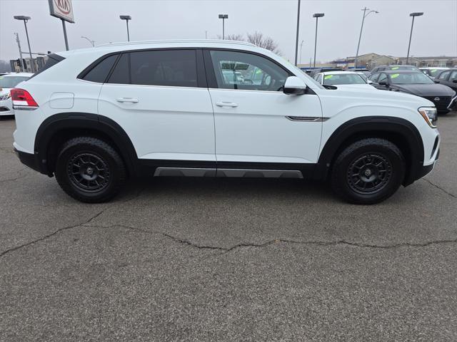 used 2024 Volkswagen Atlas Cross Sport car, priced at $35,000