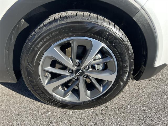 used 2019 Kia Sorento car, priced at $18,500