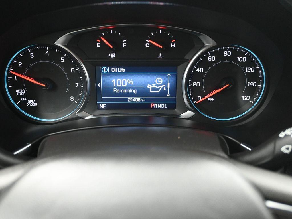 used 2024 Chevrolet Equinox car, priced at $23,000