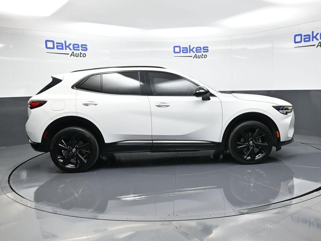 used 2022 Buick Envision car, priced at $23,000