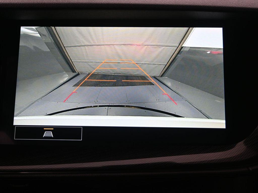 used 2022 Buick Envision car, priced at $23,000