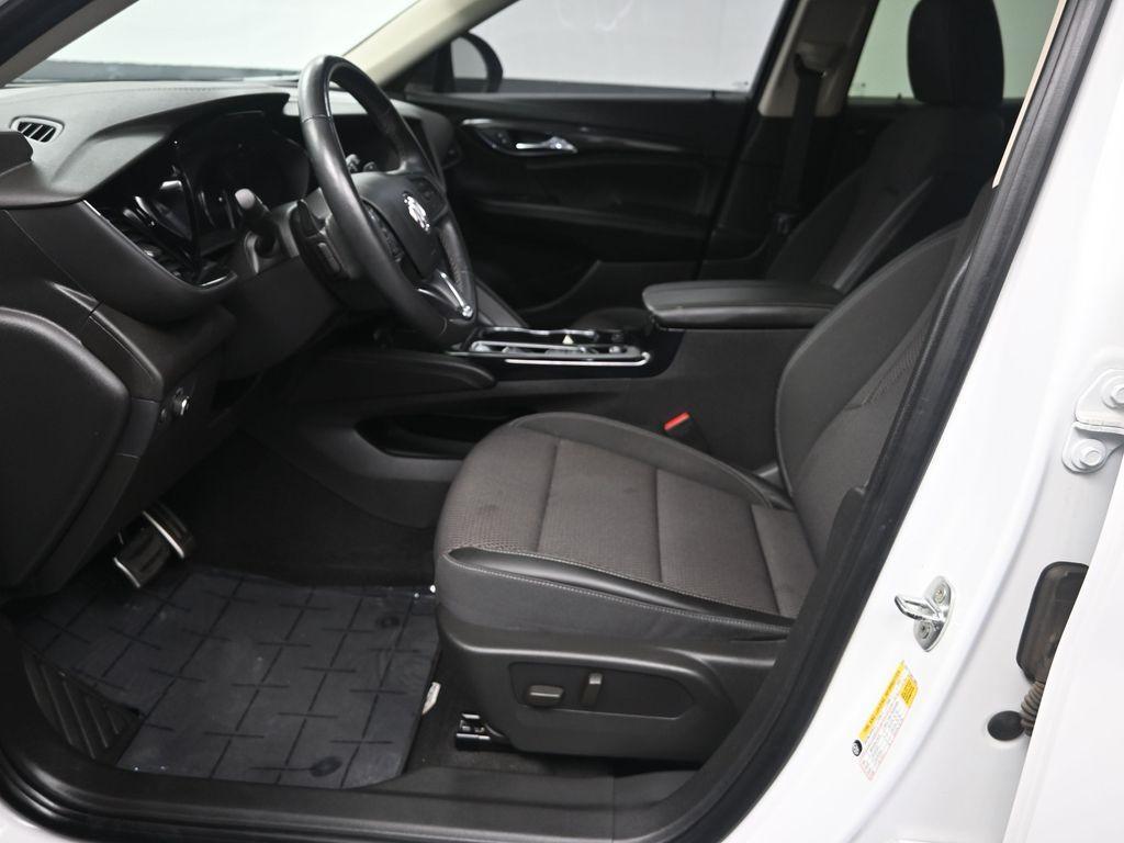 used 2022 Buick Envision car, priced at $23,000