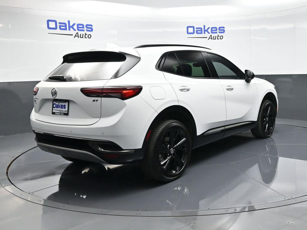 used 2022 Buick Envision car, priced at $23,000