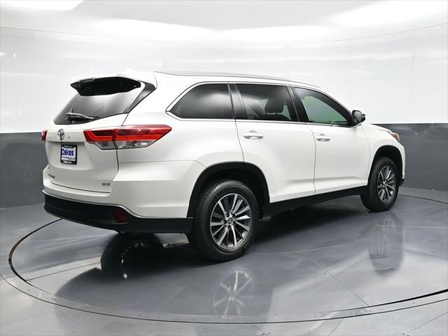 used 2019 Toyota Highlander car, priced at $26,000