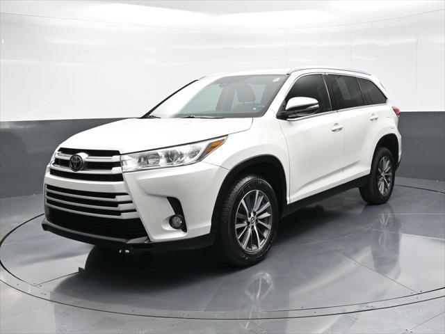 used 2019 Toyota Highlander car, priced at $26,000