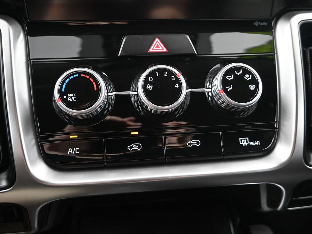 used 2022 Kia Sorento car, priced at $24,500