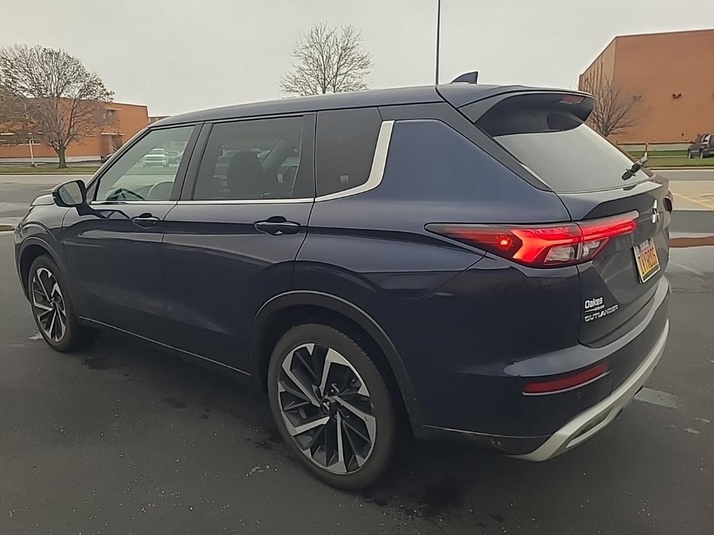 used 2022 Mitsubishi Outlander car, priced at $19,500