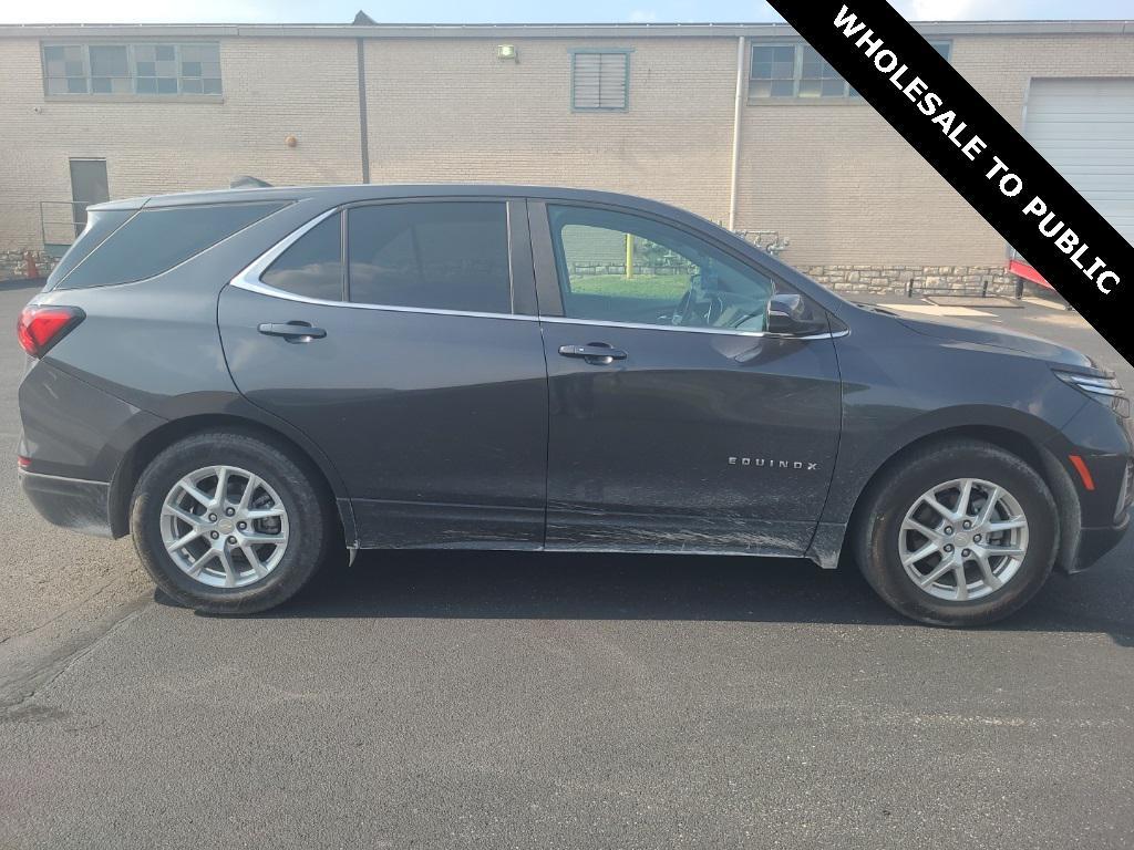 used 2022 Chevrolet Equinox car, priced at $16,000