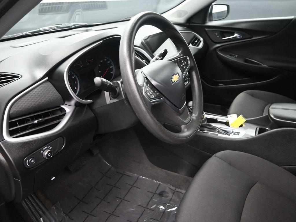 used 2024 Chevrolet Malibu car, priced at $19,000