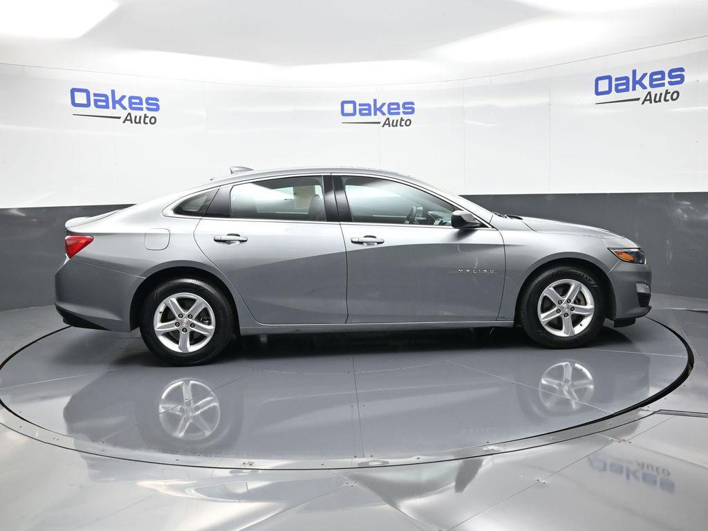 used 2024 Chevrolet Malibu car, priced at $19,000