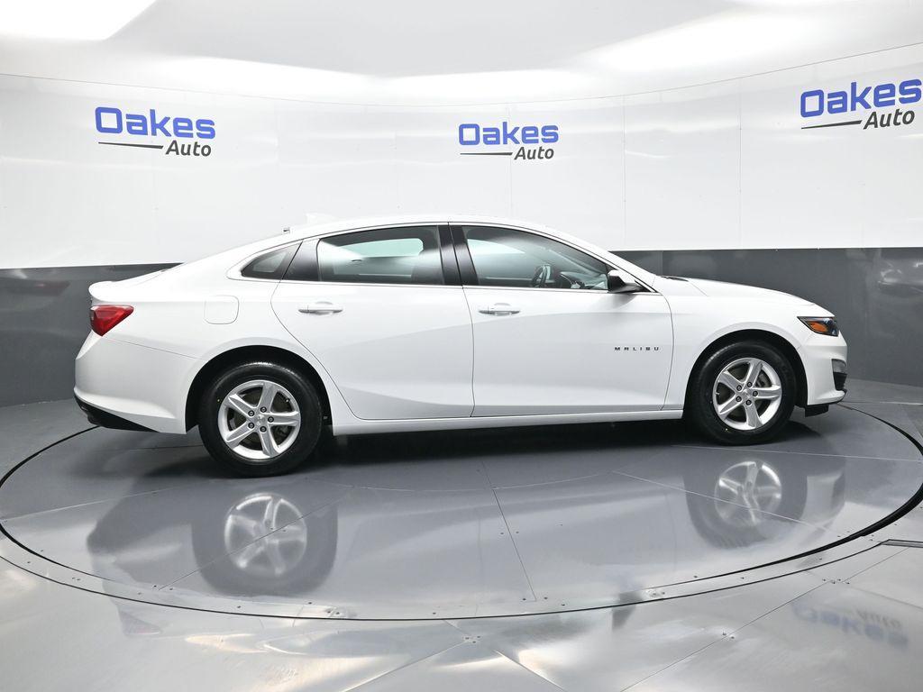 used 2024 Chevrolet Malibu car, priced at $18,500