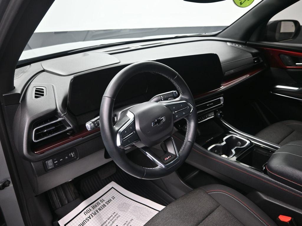 used 2024 Chevrolet Traverse car, priced at $47,500