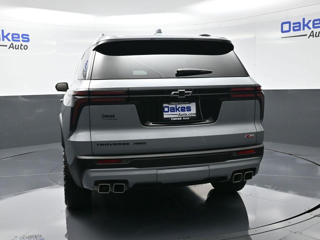 used 2024 Chevrolet Traverse car, priced at $47,500