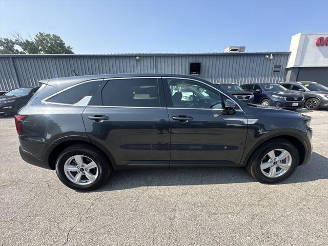 used 2023 Kia Sorento car, priced at $27,500