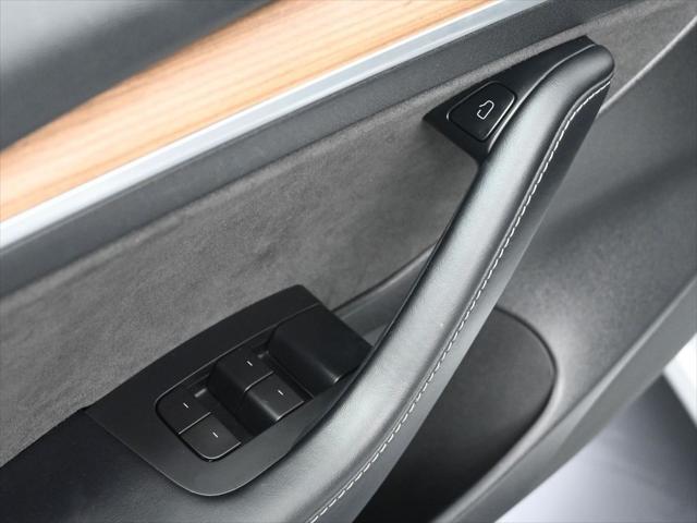 used 2021 Tesla Model 3 car, priced at $25,500