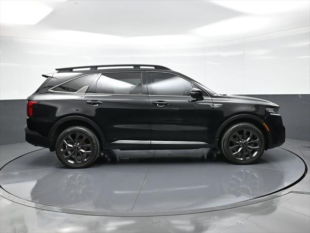 used 2022 Kia Sorento car, priced at $22,000