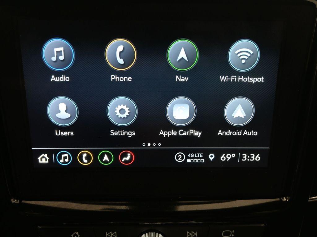 used 2023 Chevrolet Traverse car, priced at $41,000