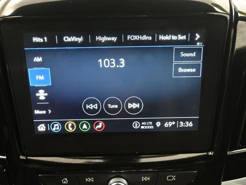 used 2023 Chevrolet Traverse car, priced at $41,000