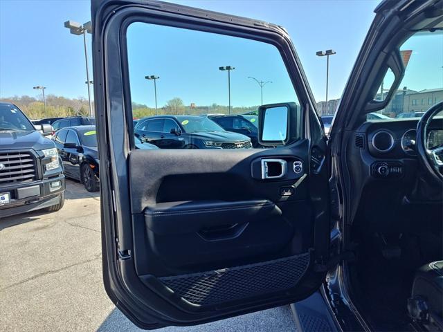 used 2021 Jeep Gladiator car, priced at $35,000