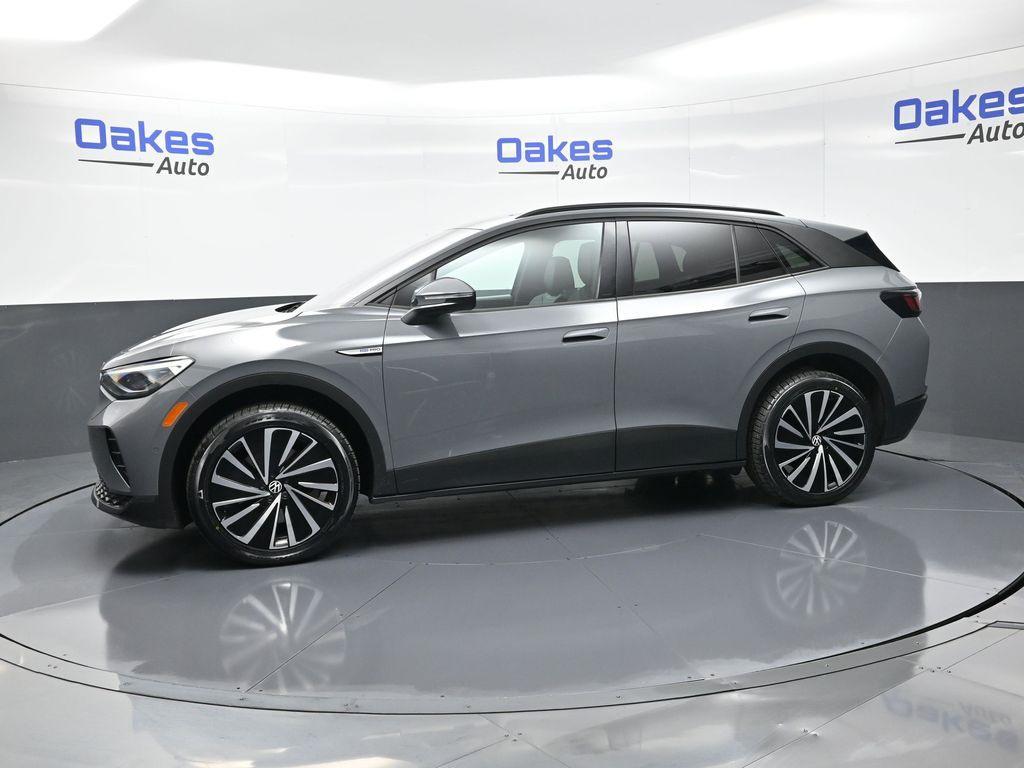 used 2024 Volkswagen ID.4 car, priced at $23,000