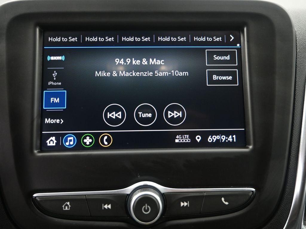 used 2020 Chevrolet Equinox car, priced at $17,500