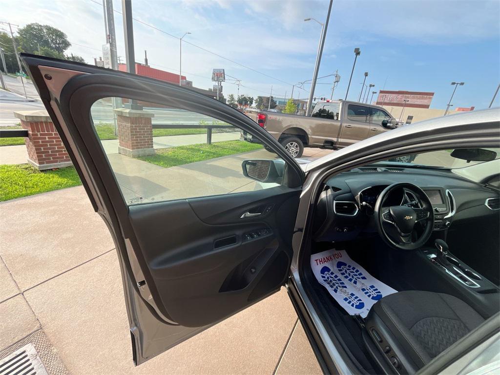 used 2024 Chevrolet Equinox car, priced at $24,000