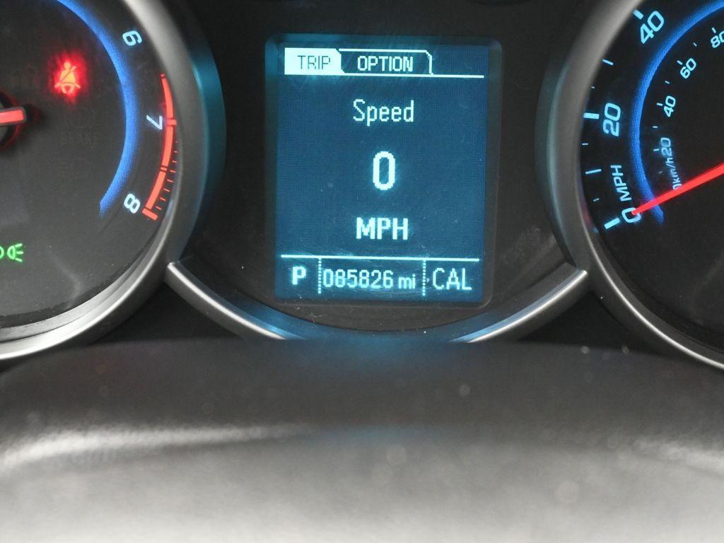 used 2014 Chevrolet Cruze car, priced at $9,000