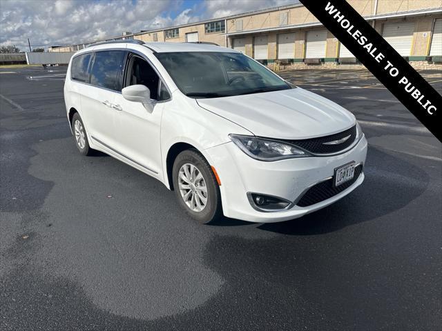 used 2018 Chrysler Pacifica car, priced at $16,000