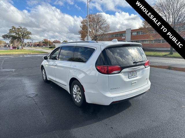 used 2018 Chrysler Pacifica car, priced at $16,000