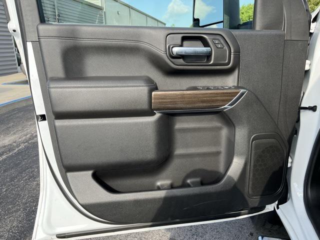 used 2022 Chevrolet Silverado 2500 car, priced at $51,000
