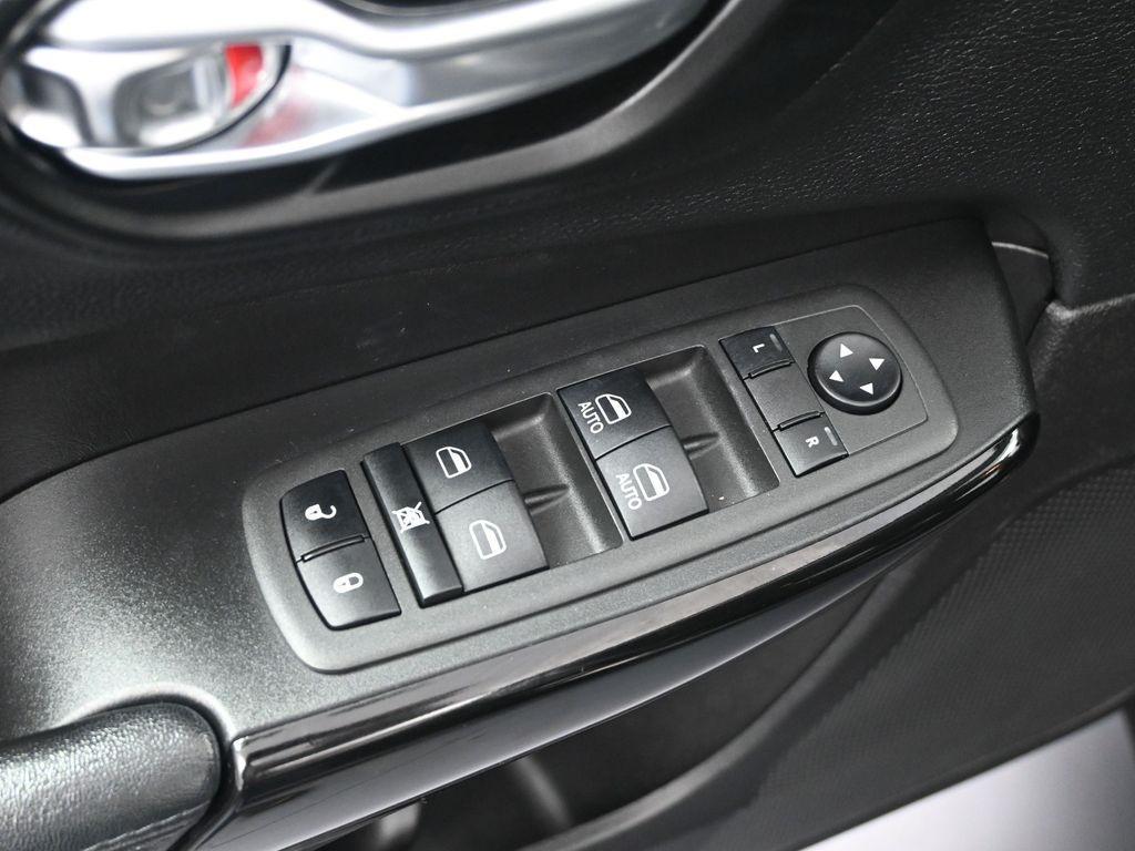 used 2021 Jeep Cherokee car, priced at $16,500