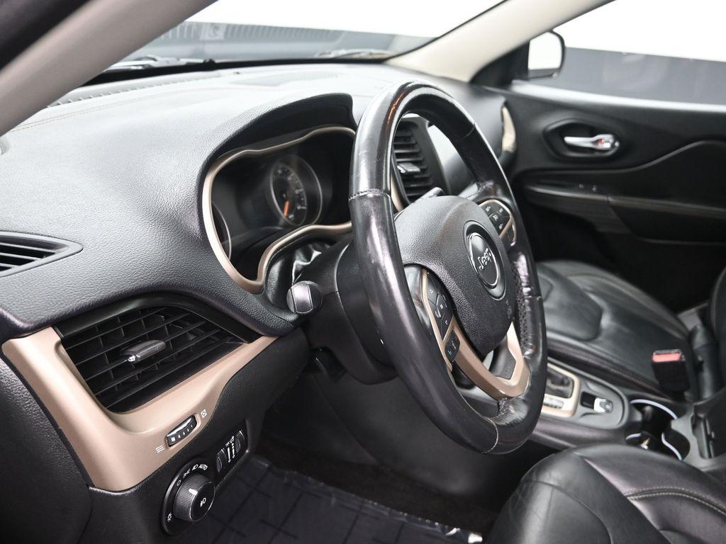 used 2015 Jeep Cherokee car, priced at $12,500