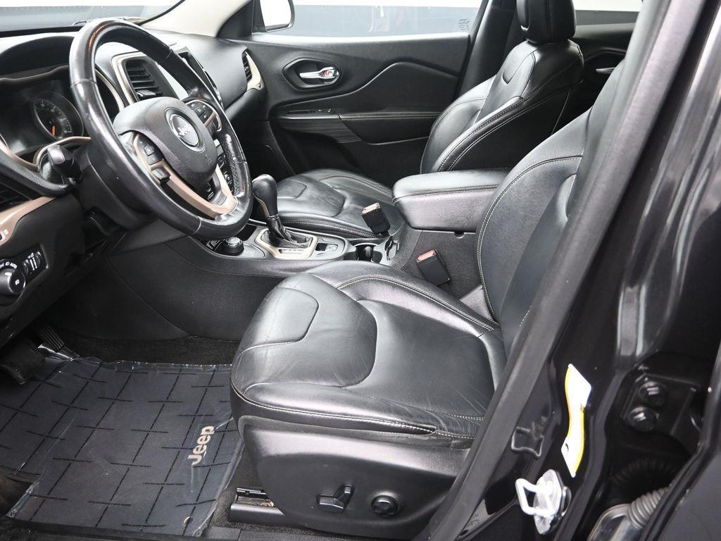 used 2015 Jeep Cherokee car, priced at $12,500