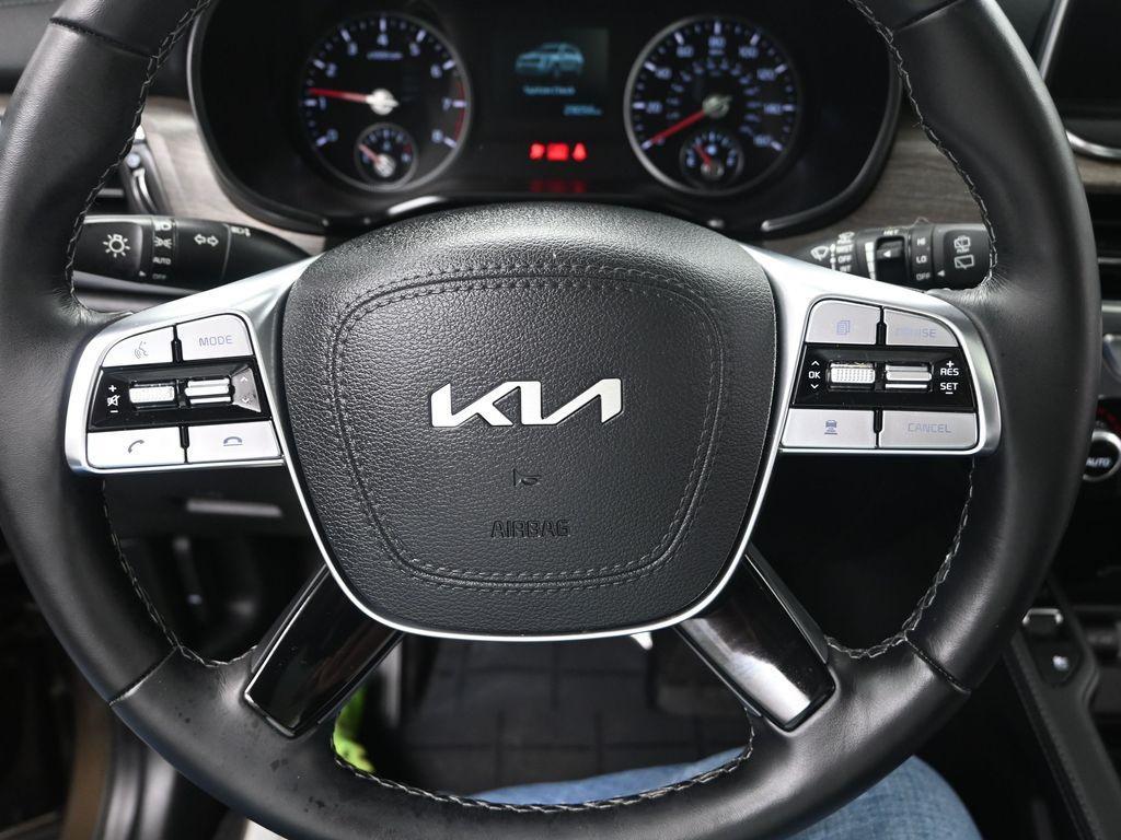 used 2022 Kia Telluride car, priced at $34,000