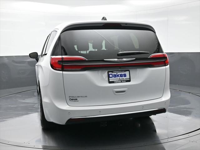 used 2025 Chrysler Pacifica car, priced at $38,000